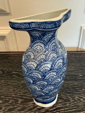 Bombay Blue White Ceramic Wall Vase All-Over Pattern Glossy Pottery